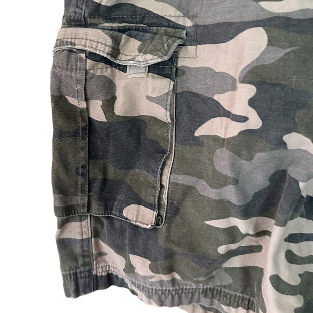 Old Mill Camo Camouflage Cargo Shorts Mens 40 Flap Pockets Grunge Military Feel - Picture 3 of 7